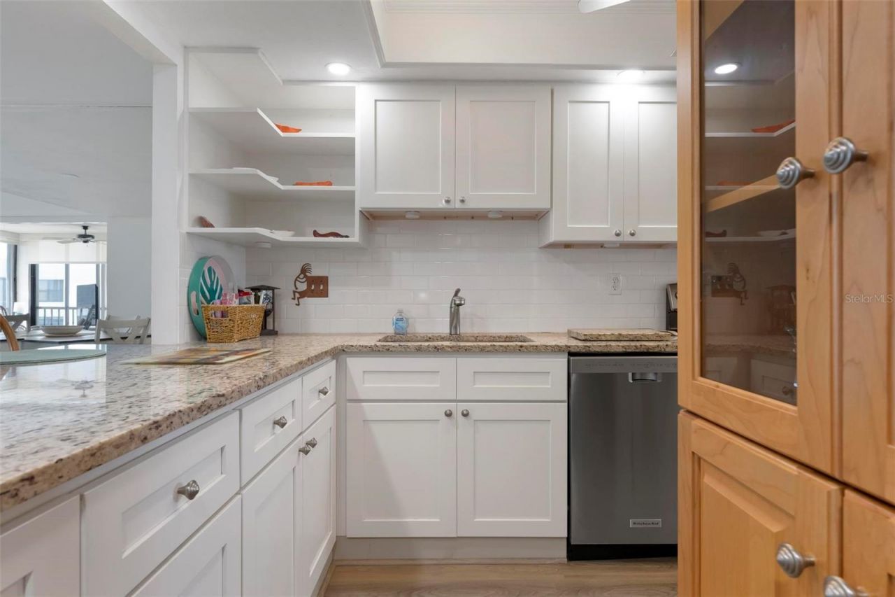 8767 Midnight Pass Road, Unit 505F, Sarasota, FL 34242 Photo