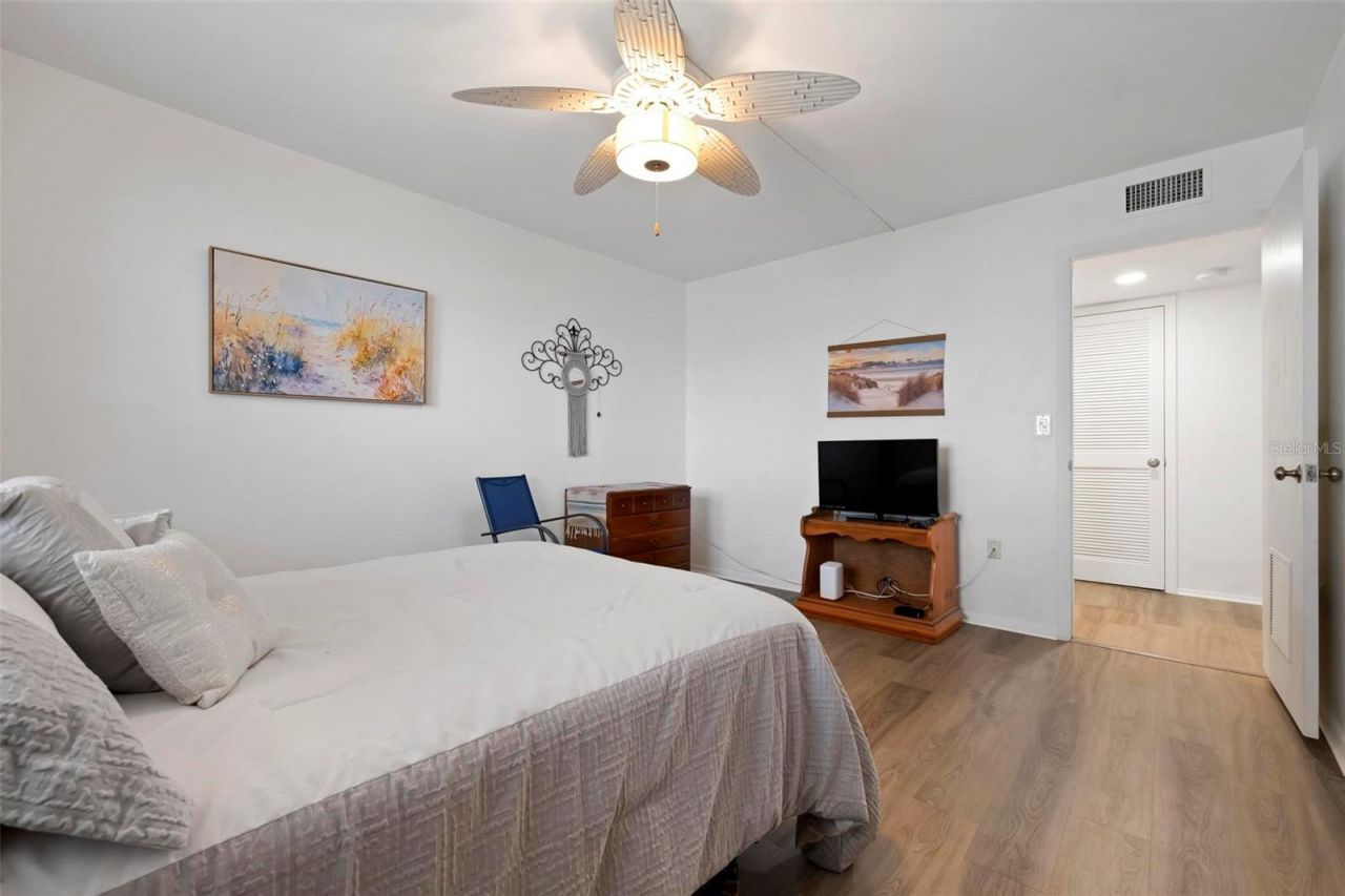 8767 Midnight Pass Road, Unit 505F, Sarasota, FL 34242 Photo