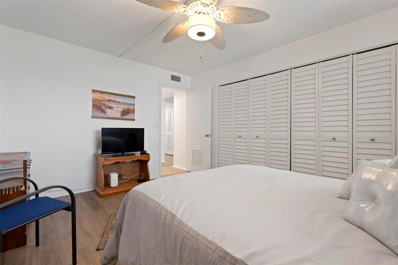 8767 Midnight Pass Road, Unit 505F, Sarasota, FL 34242 Photo