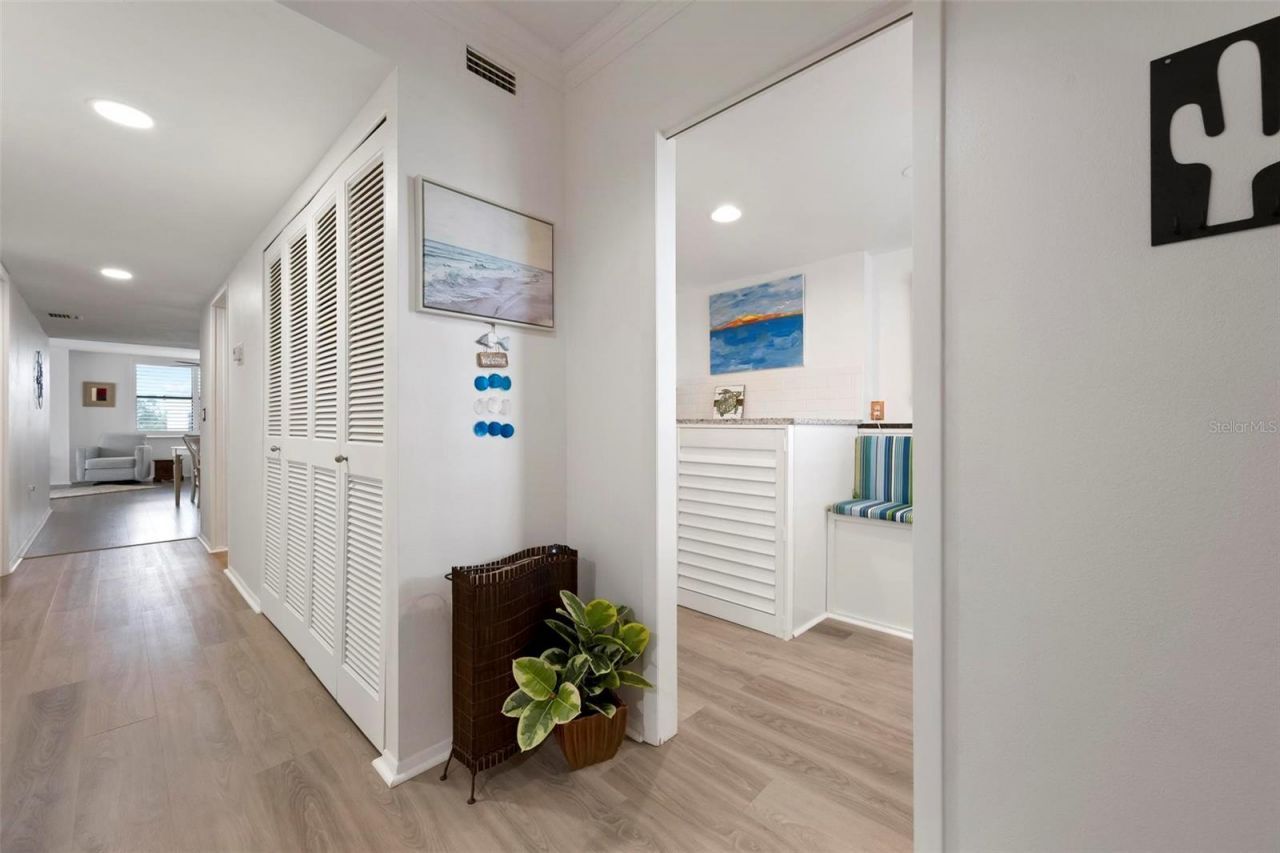 8767 Midnight Pass Road, Unit 505F, Sarasota, FL 34242 Photo