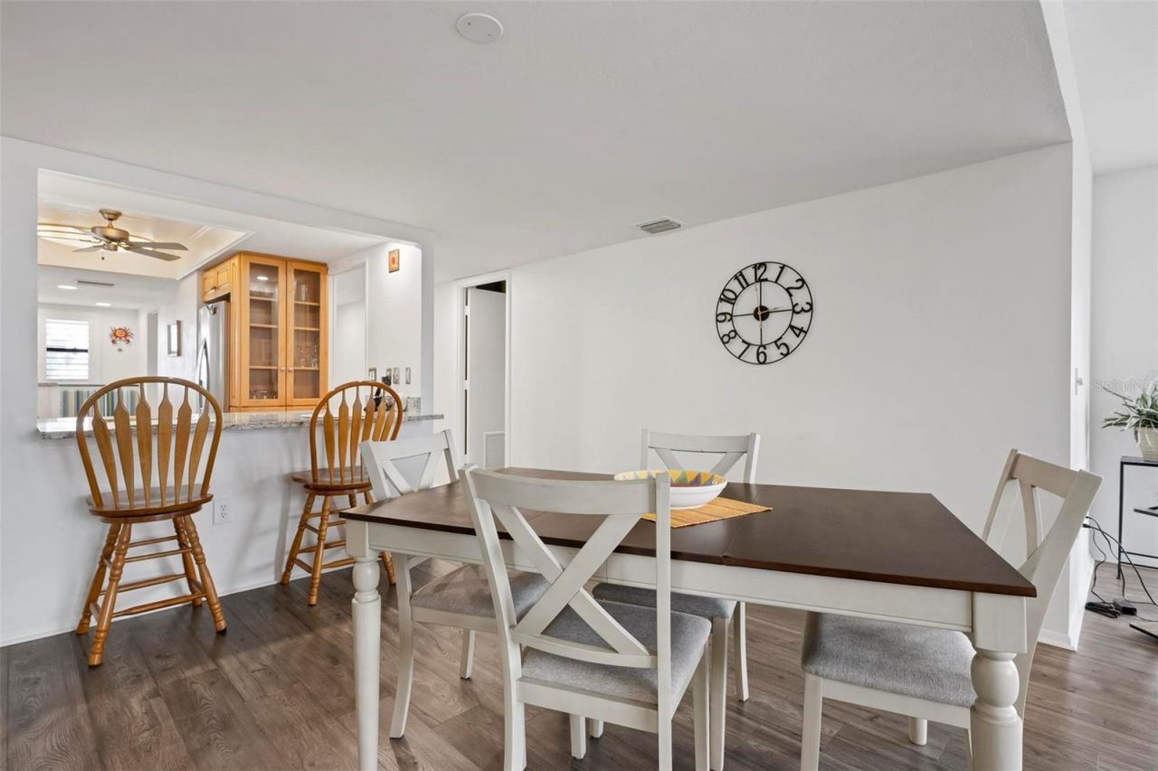 8767 Midnight Pass Road, Unit 505F, Sarasota, FL 34242 Photo