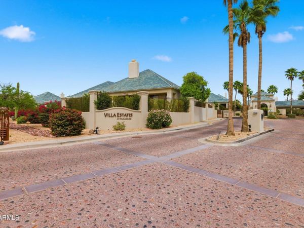 16540 E EL LAGO Boulevard, Unit 11, Fountain Hills, AZ 85268