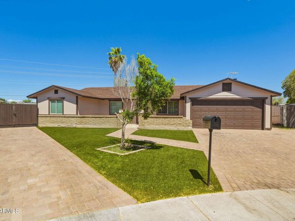 4849 N 81ST Avenue, Phoenix, AZ 85033