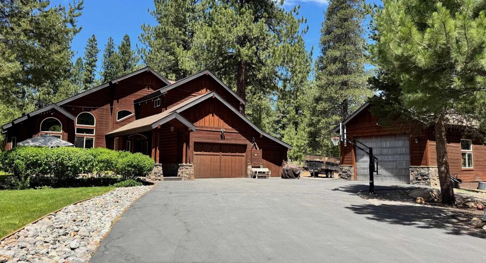 10400 Estates Drive, Truckee, CA 96161 Photo