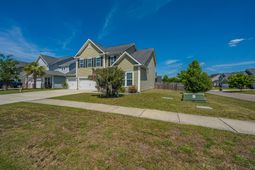 403 Spectrum Road photo 4