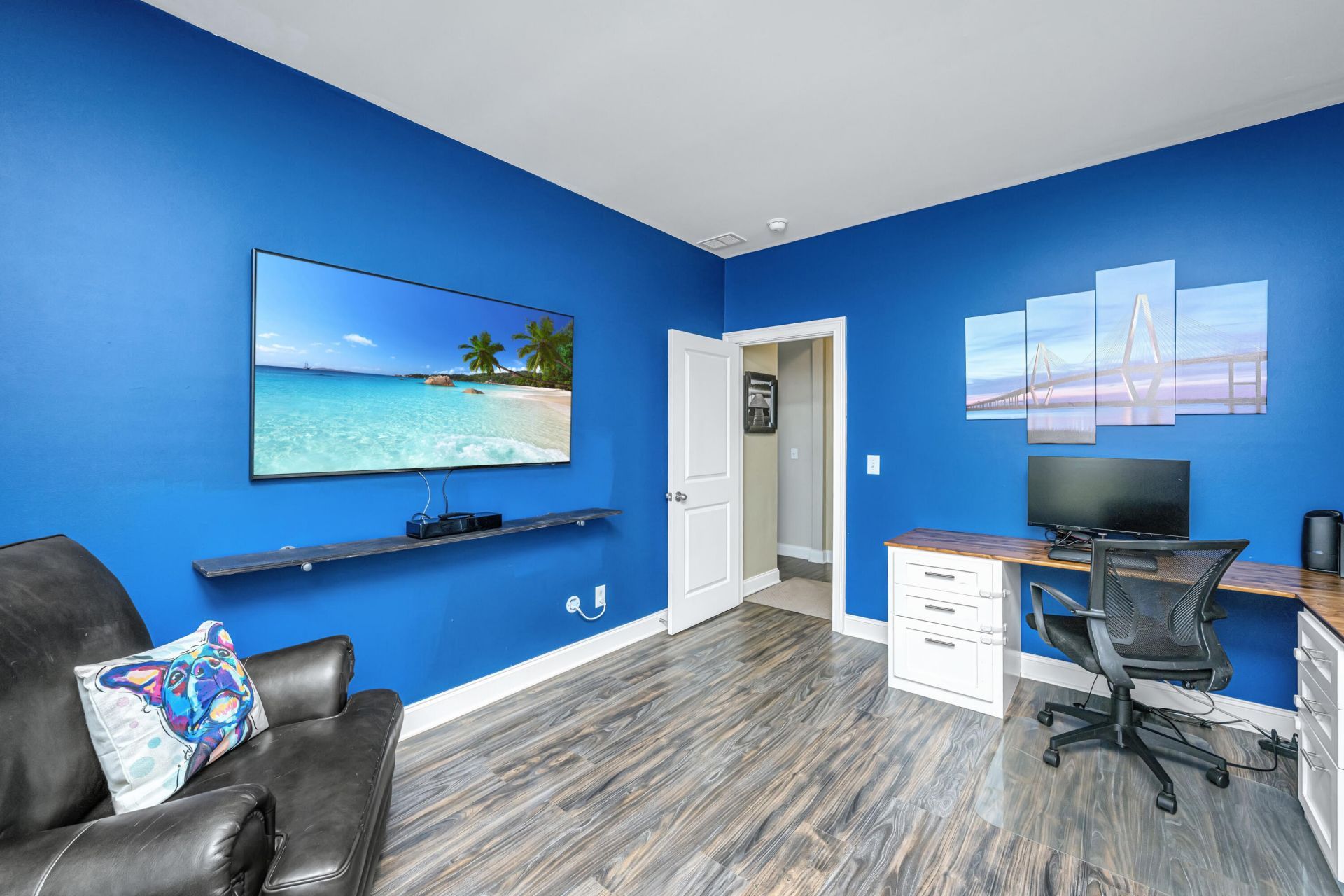 403 Spectrum Road Photo 21