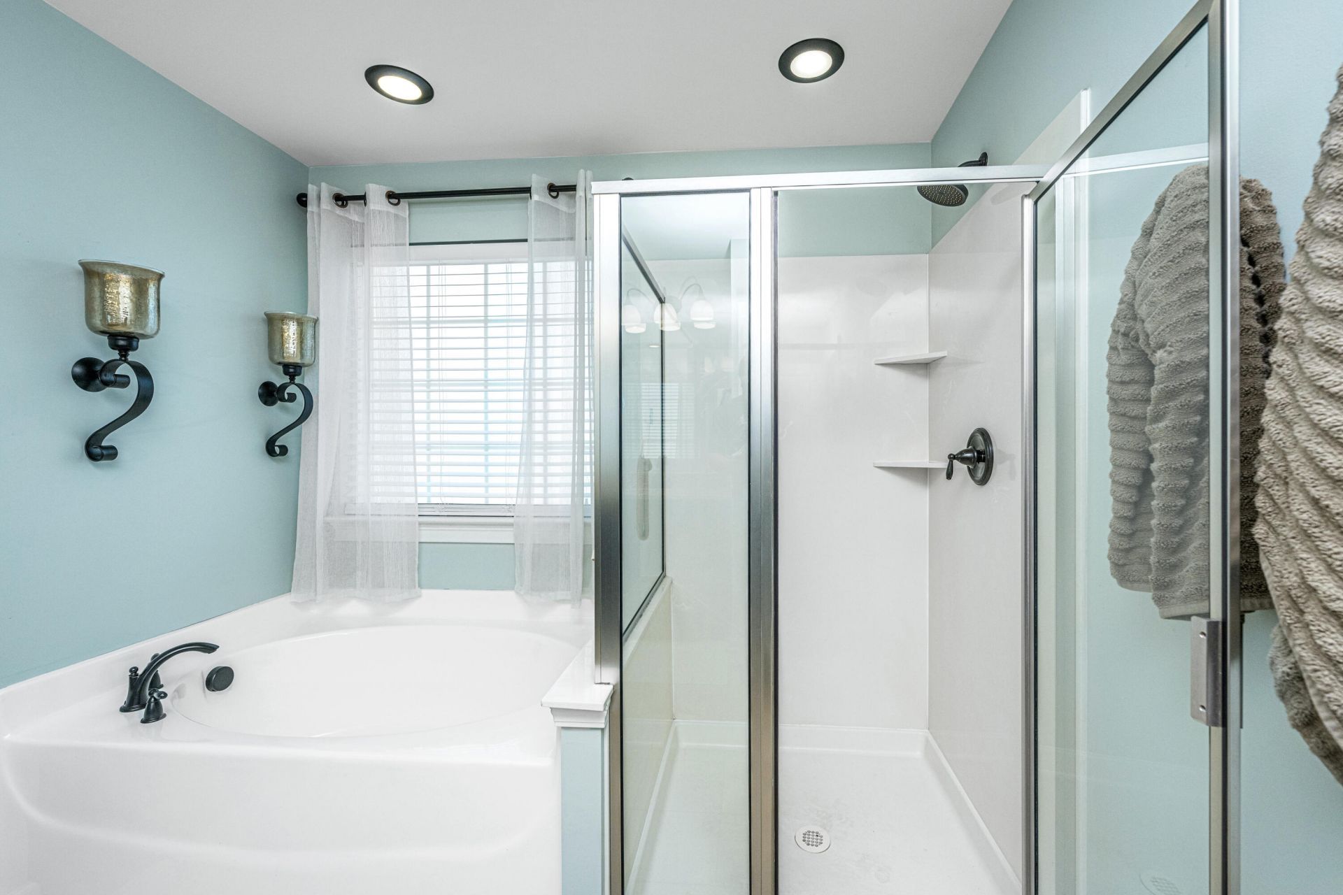 403 Spectrum Road Photo 26