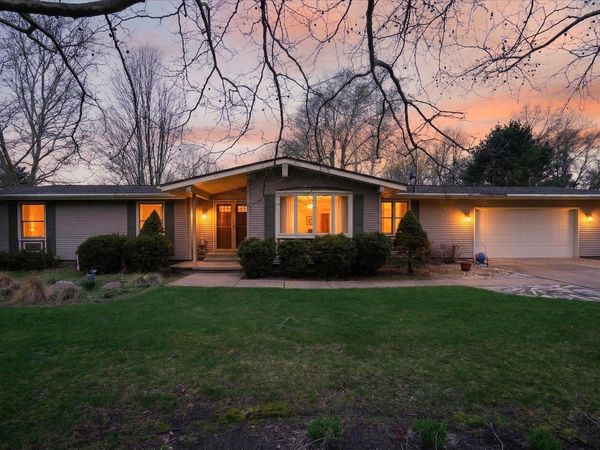 908 Cram Lane, Albion, MI 49224