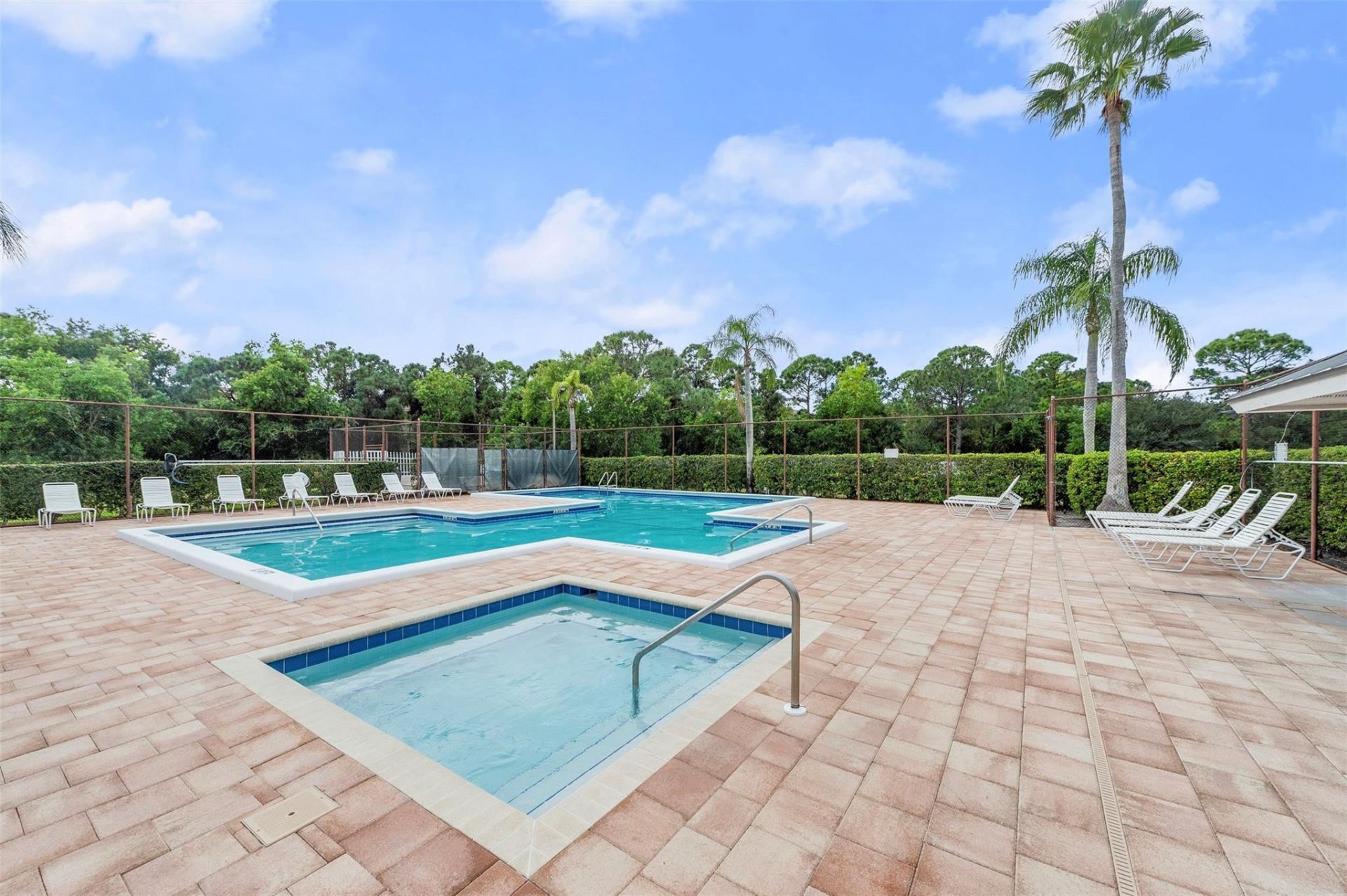 6809 SE Yorktown Drive, Hobe Sound, FL 33455 Photo