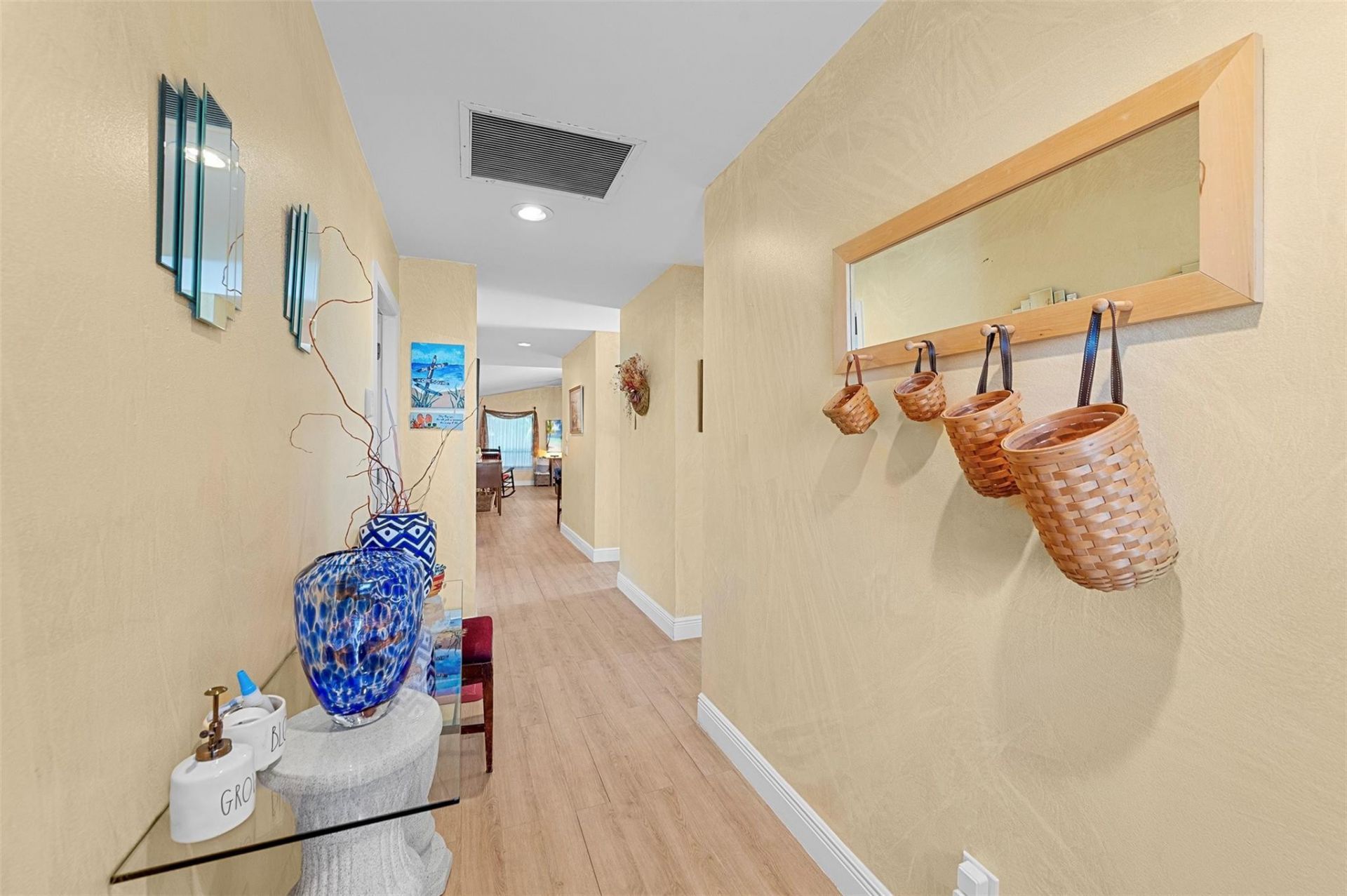 6809 SE Yorktown Drive, Hobe Sound, FL 33455 Photo