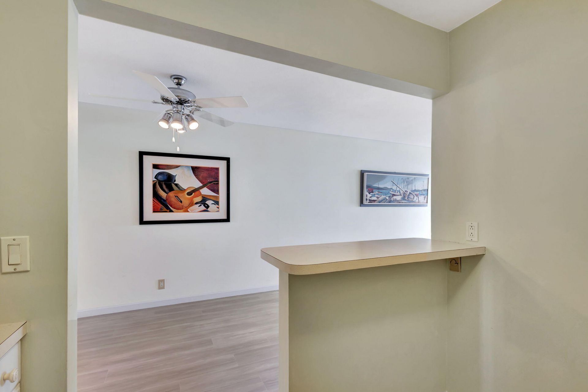 100 Shore Court, Unit 210, North Palm Beach, FL 33408 Photo