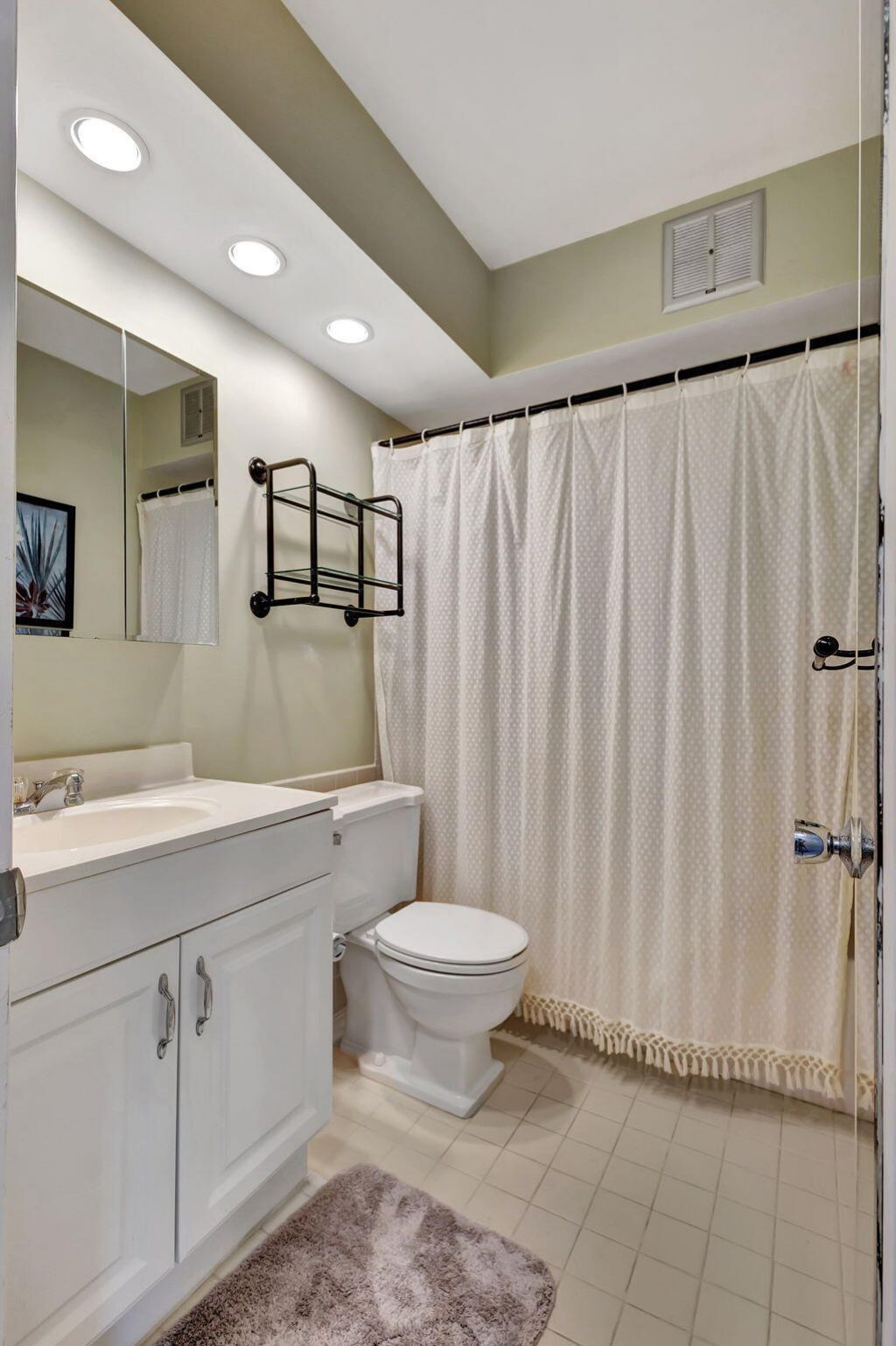 100 Shore Court, Unit 210, North Palm Beach, FL 33408 Photo