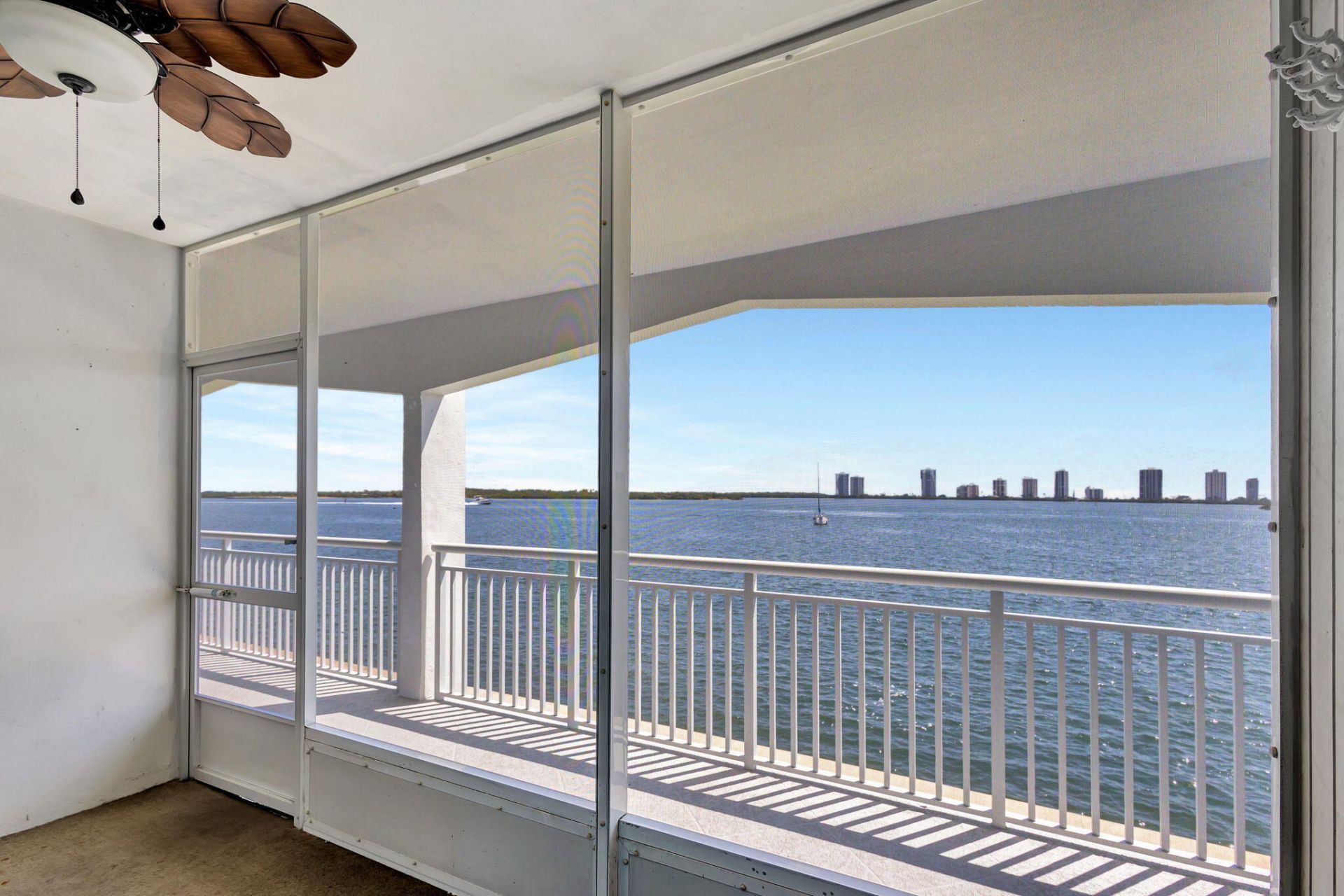 100 Shore Court, Unit 210, North Palm Beach, FL 33408 Photo