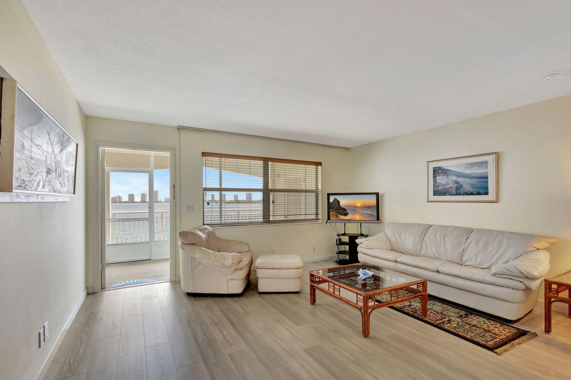 100 Shore Court, Unit 210, North Palm Beach, FL 33408 Photo