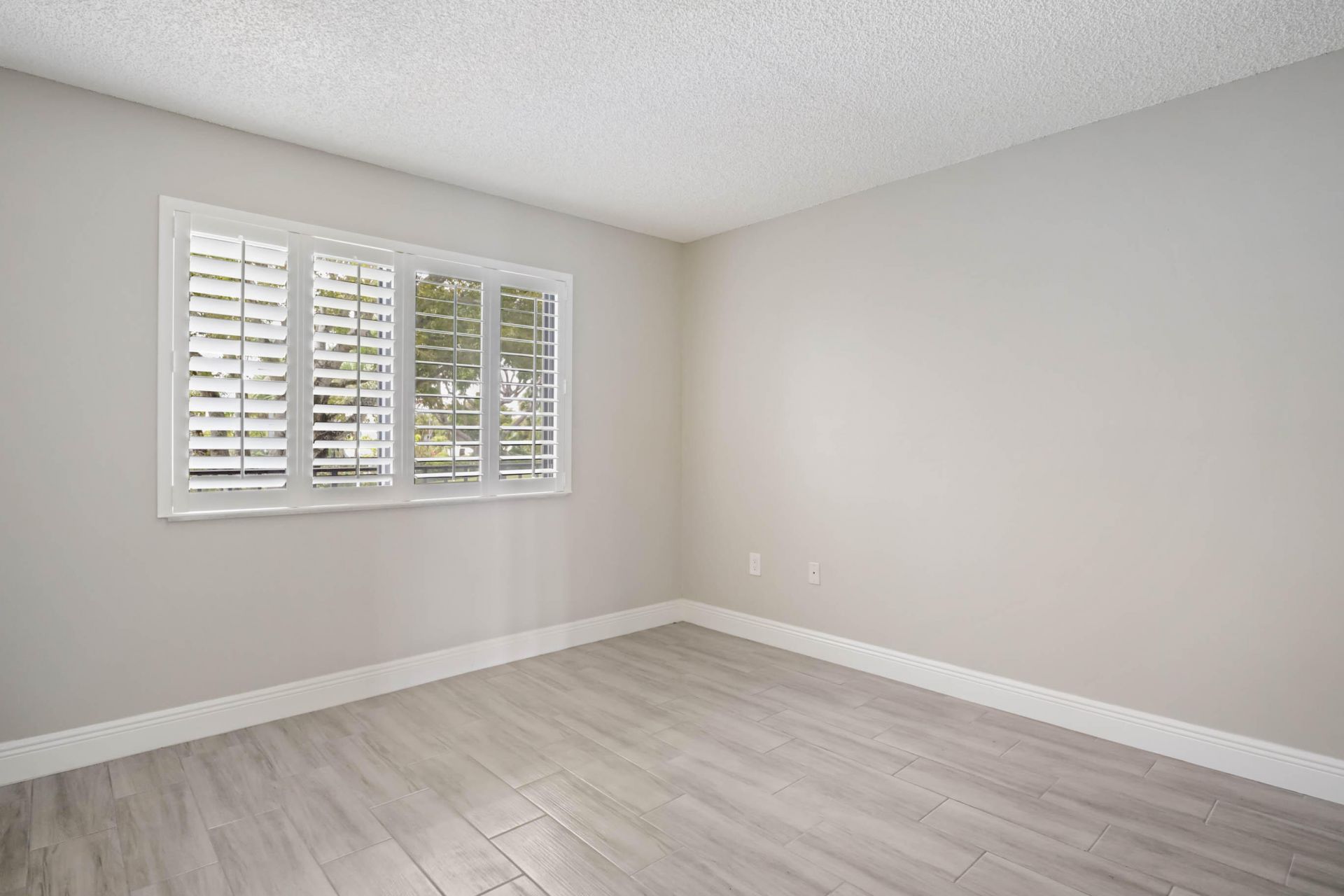 4254 Deste Court, Unit 208, Lake Worth, FL 33467 Photo