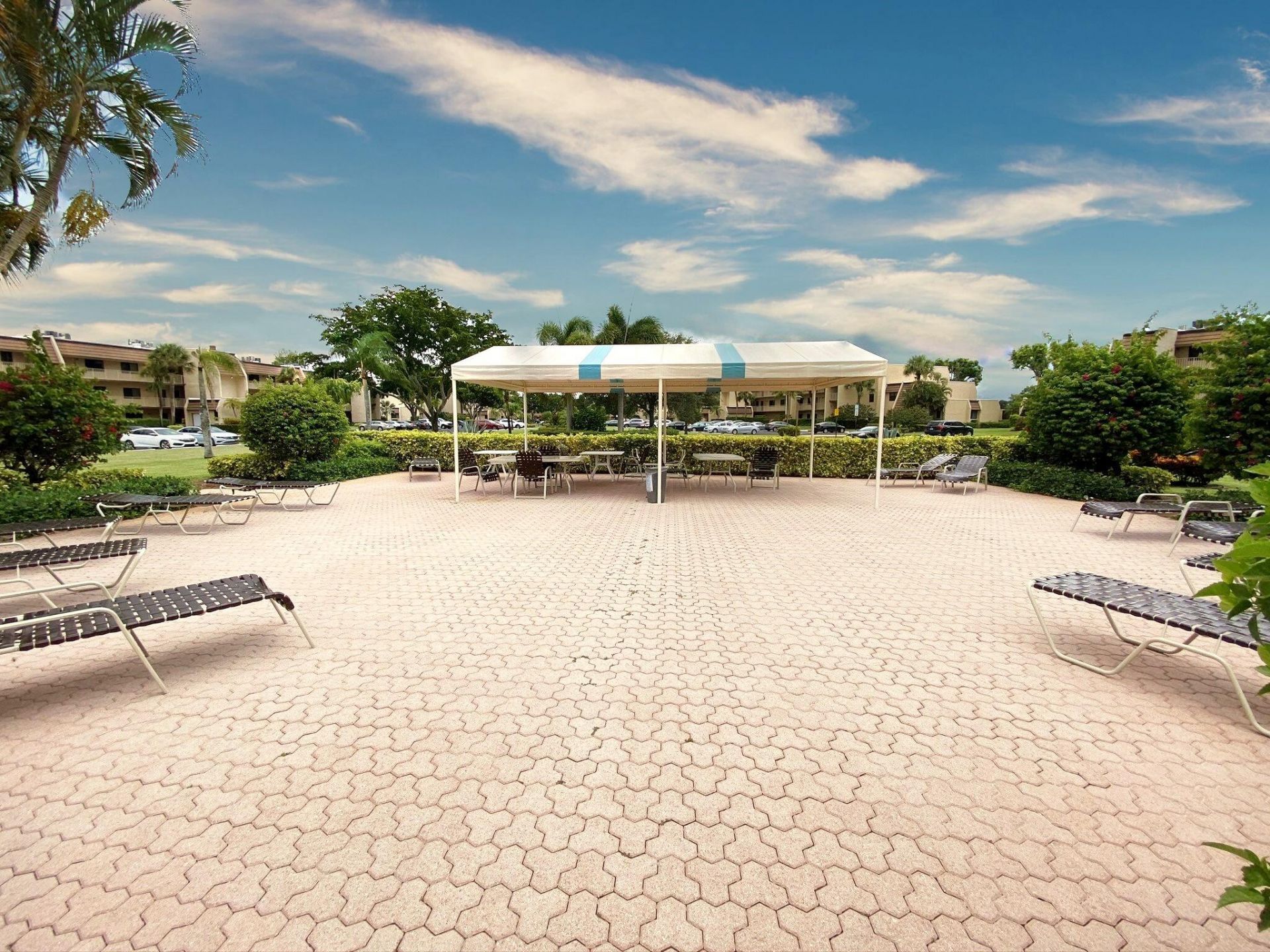 4254 Deste Court, Unit 208, Lake Worth, FL 33467 Photo