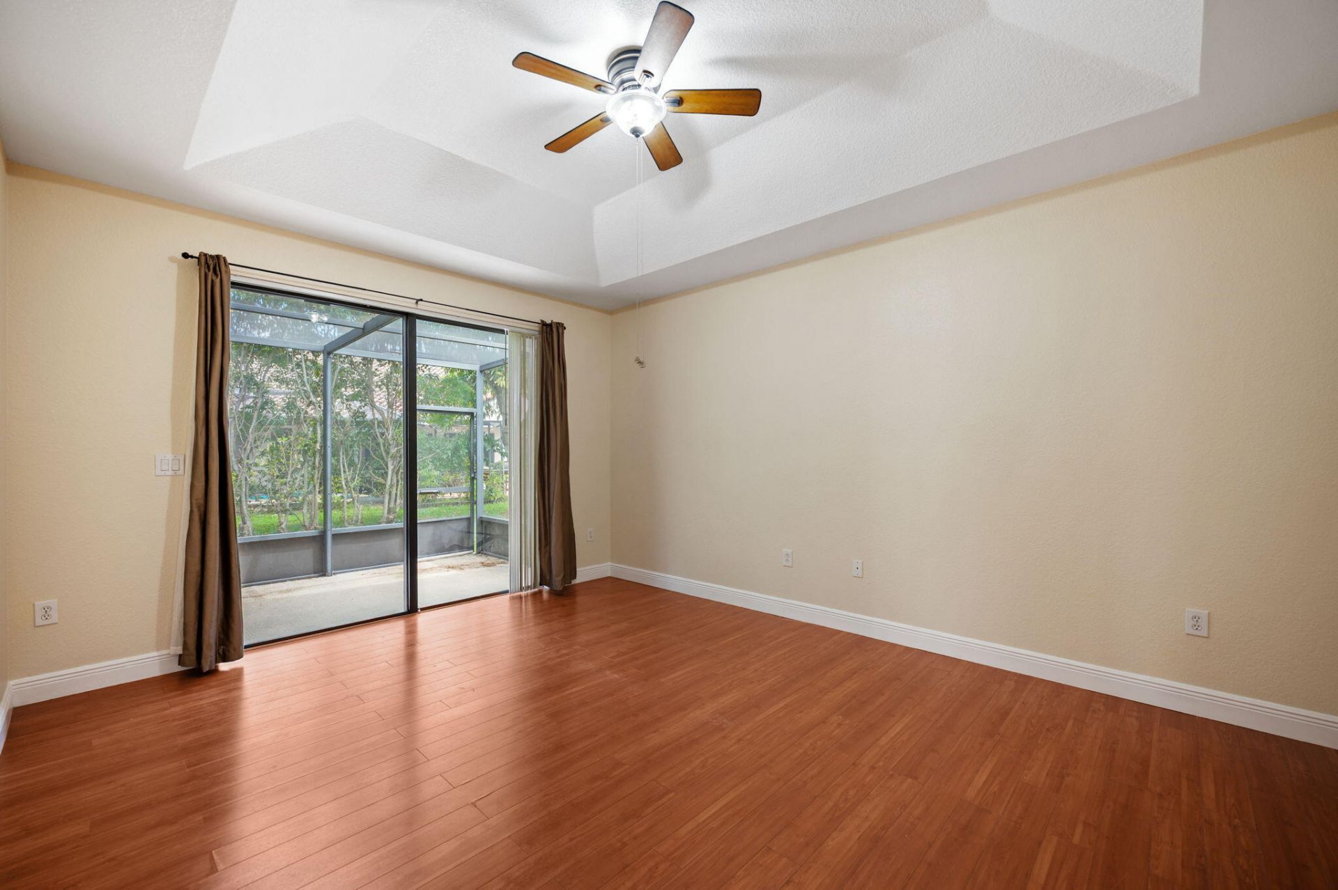 7039 Golf Pointe Circle, Tamarac, FL 33321 Photo