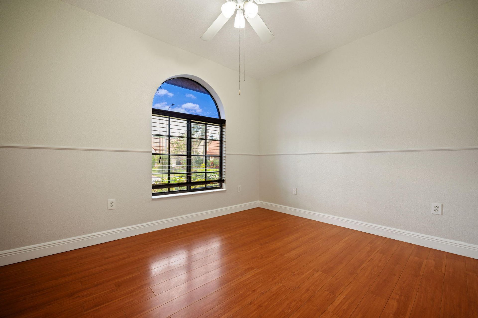 7039 Golf Pointe Circle, Tamarac, FL 33321 Photo