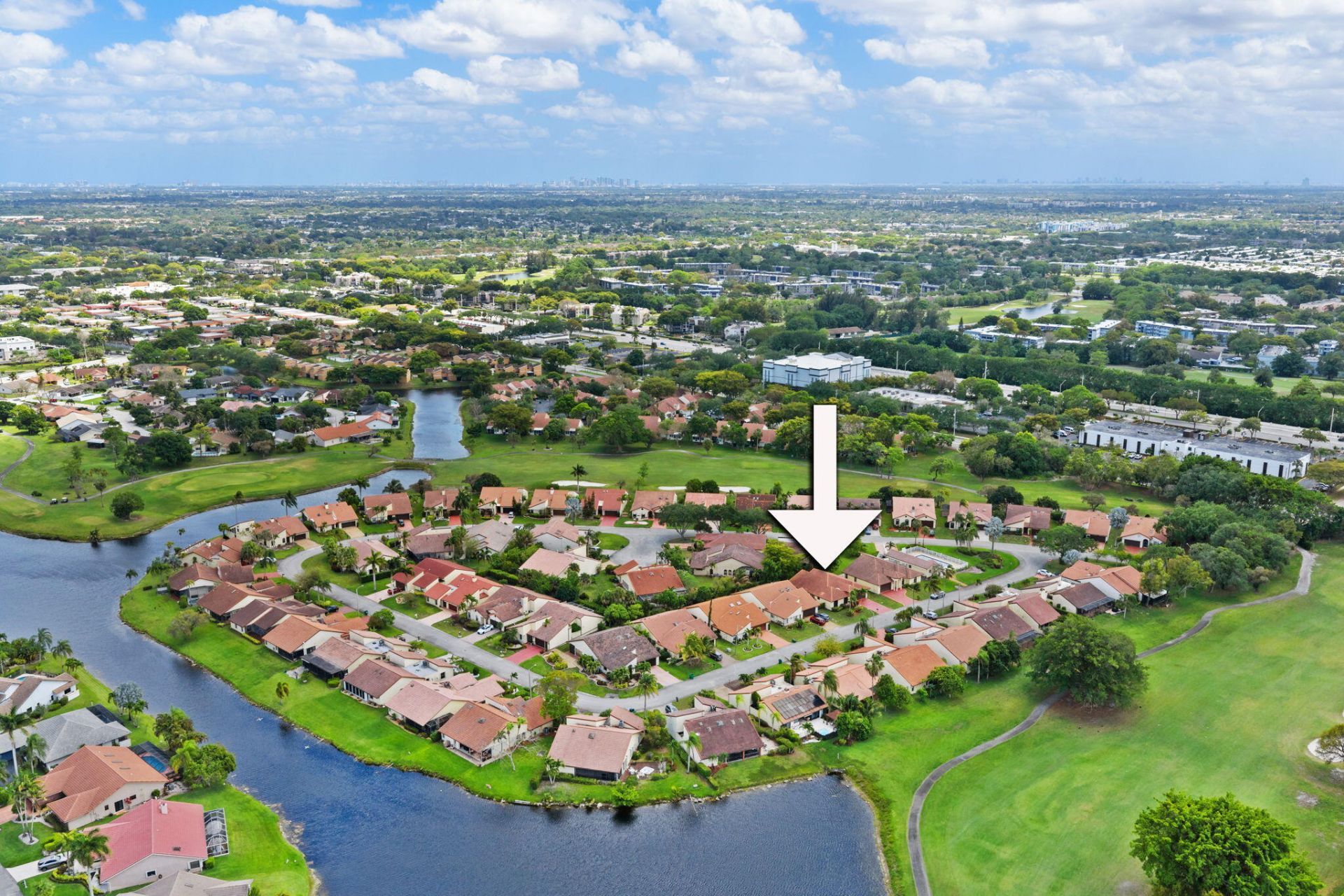 7039 Golf Pointe Circle, Tamarac, FL 33321 Photo