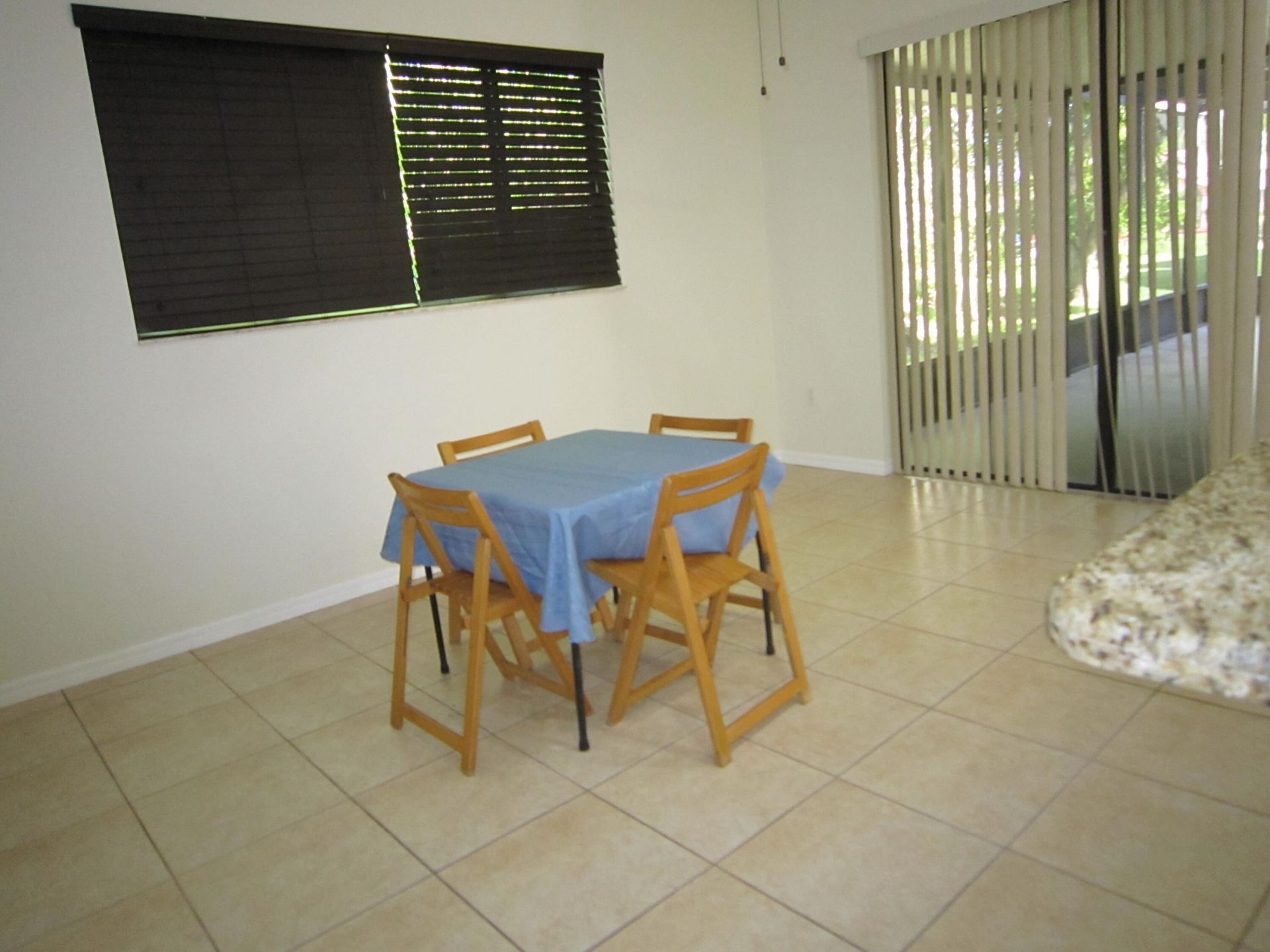 7039 Golf Pointe Circle, Tamarac, FL 33321 Photo