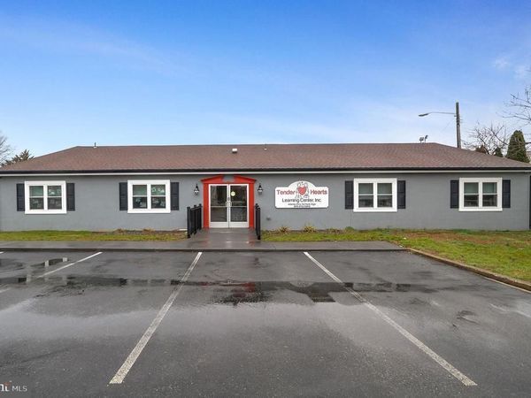 1339 S GOVERNORS AVENUE , DOVER, DE 19904