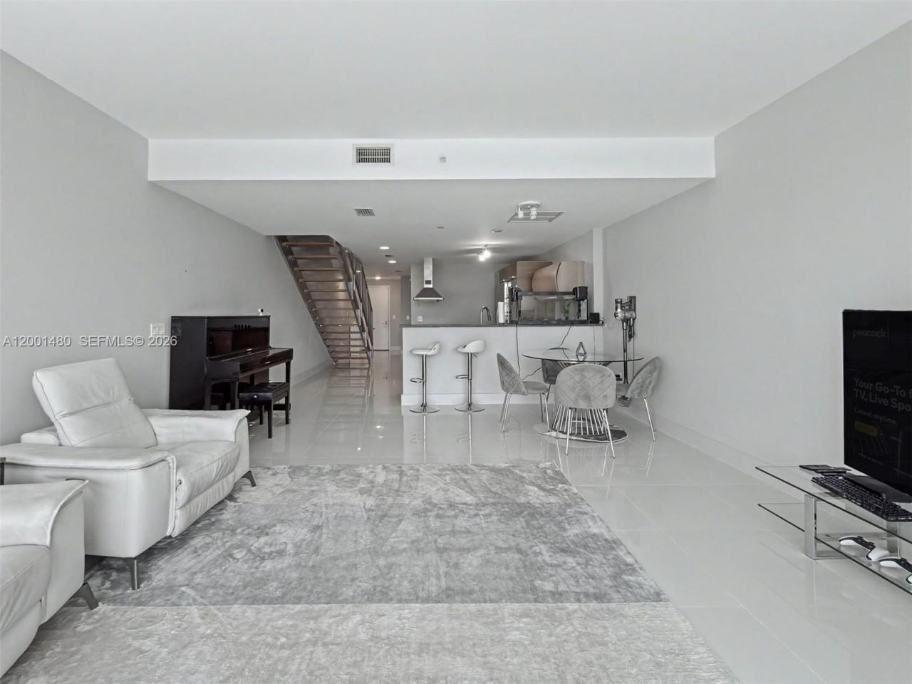 2950 NE 188th St, Unit 435, Aventura, FL 33180 Photo