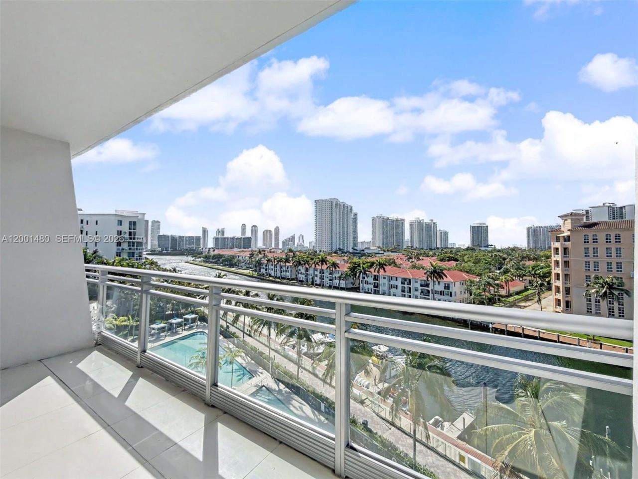 2950 NE 188th St, Unit 435, Aventura, FL 33180 Photo