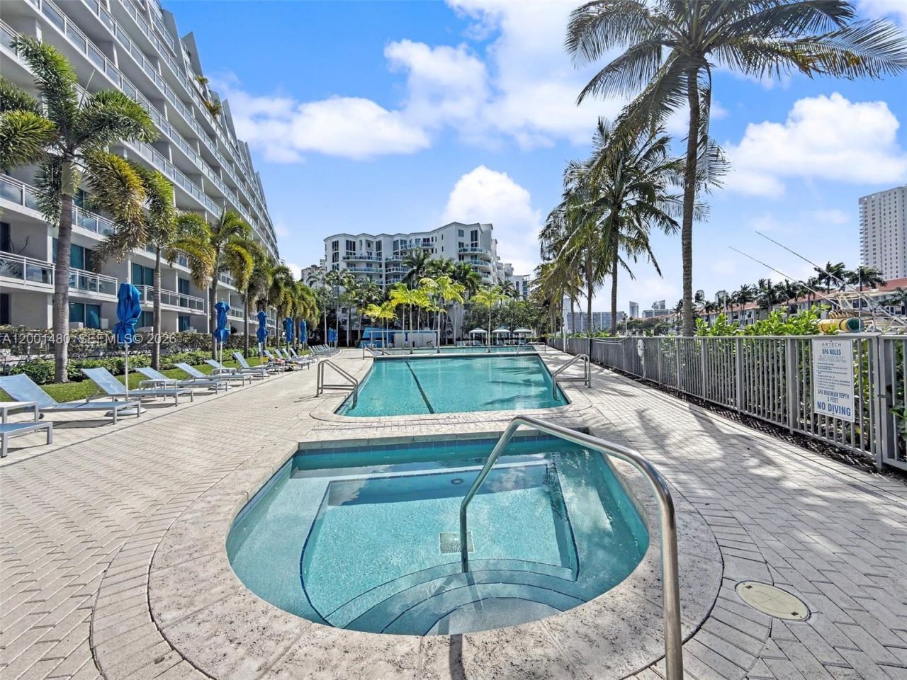 2950 NE 188th St, Unit 435, Aventura, FL 33180 Photo