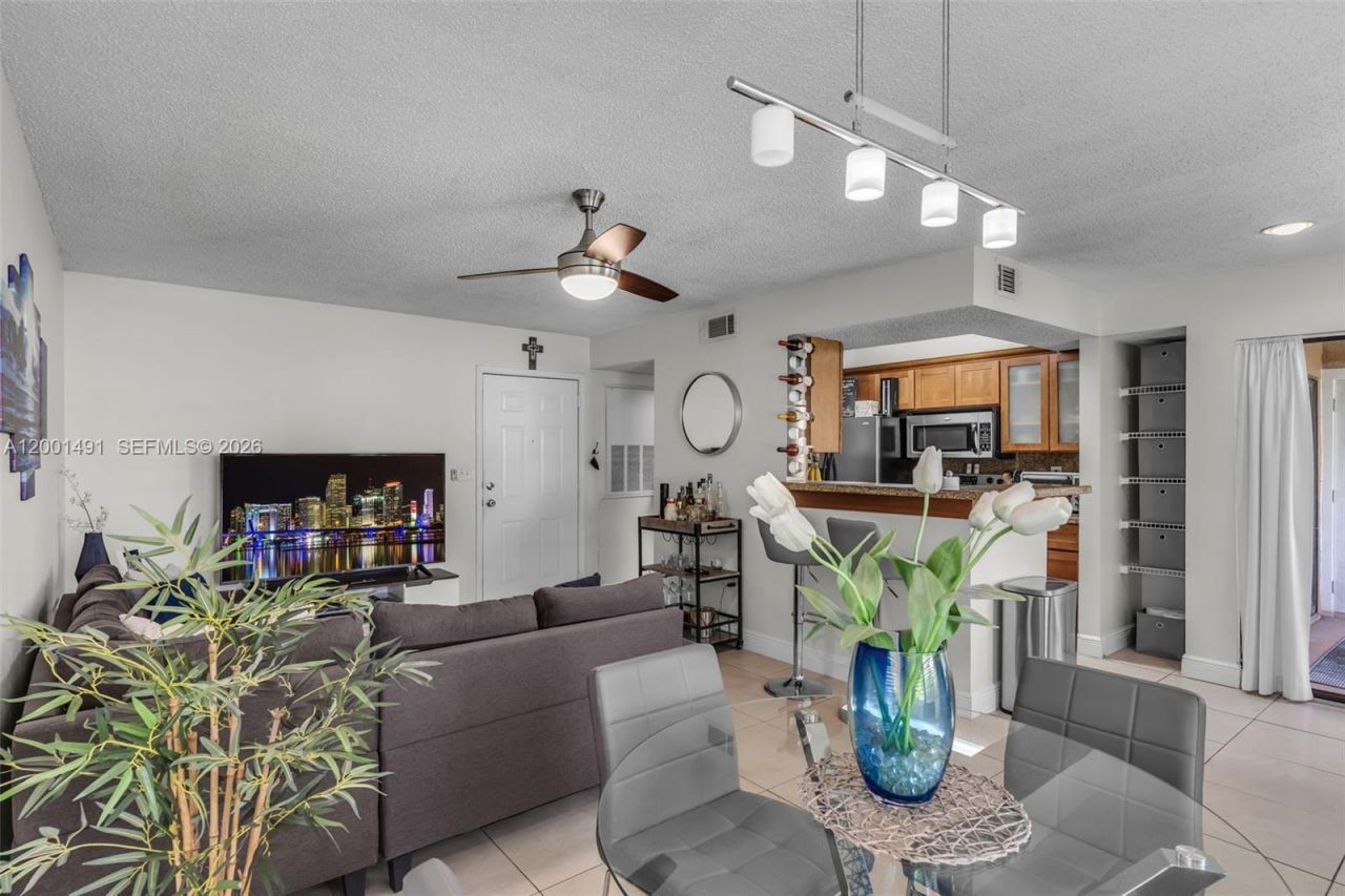 10680 SW 155th Pl, Unit 1405, Miami, FL 33196 Photo