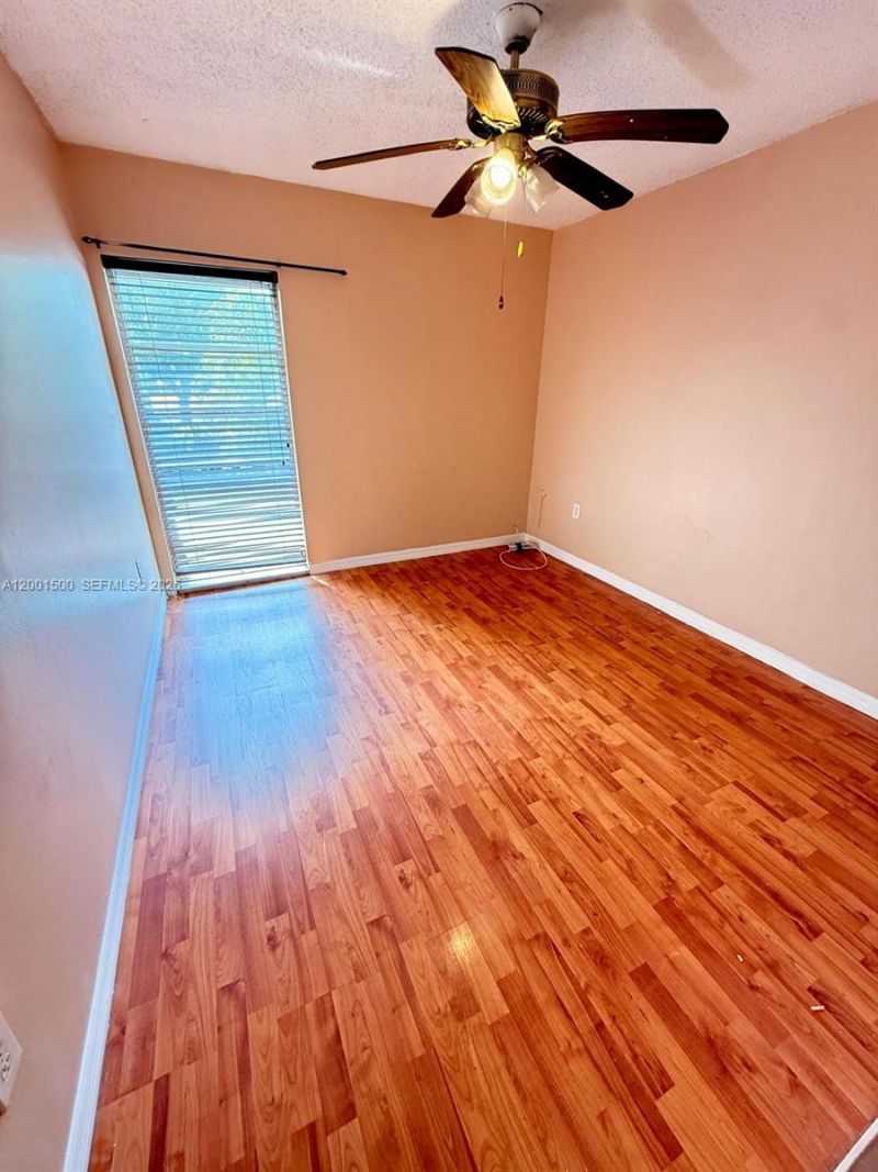 2750 N 34th Ave, Unit 9D, Hollywood, FL 33021 Photo