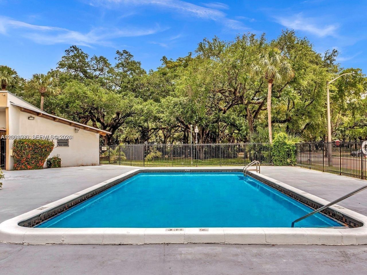 2750 N 34th Ave, Unit 9D, Hollywood, FL 33021 Photo