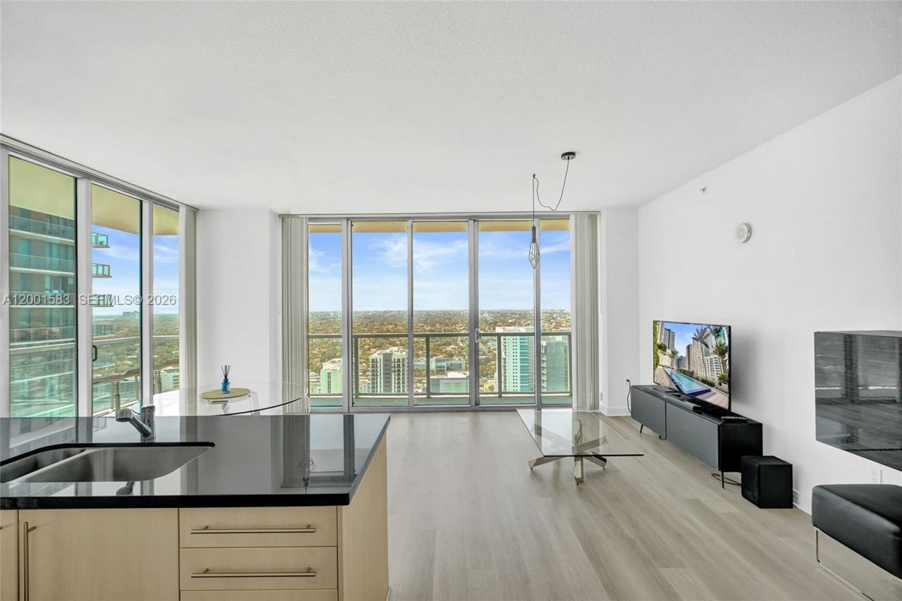1111 SW 1st Ave, Unit 3514-N, Miami, FL 33130 Photo