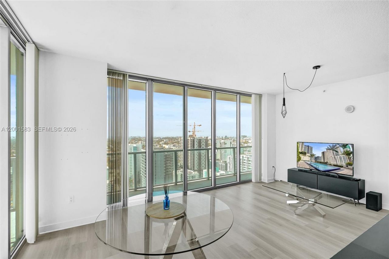 1111 SW 1st Ave, Unit 3514-N, Miami, FL 33130 Photo