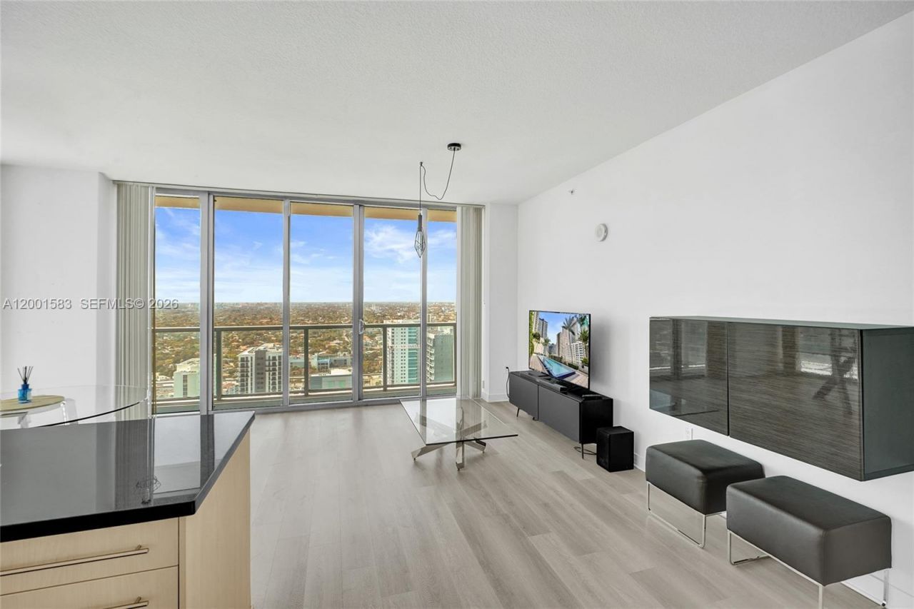 1111 SW 1st Ave, Unit 3514-N, Miami, FL 33130 Photo