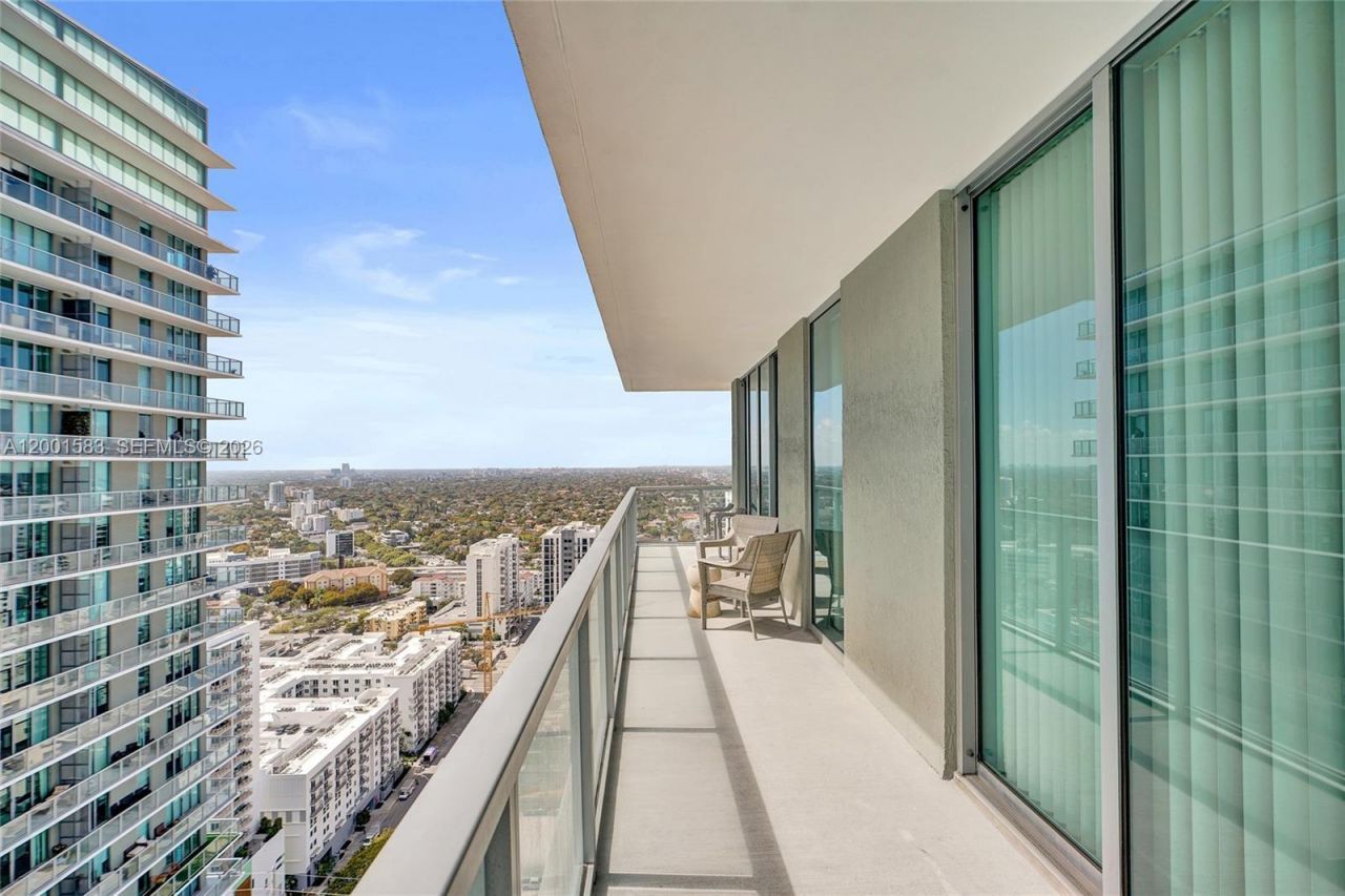 1111 SW 1st Ave, Unit 3514-N, Miami, FL 33130 Photo
