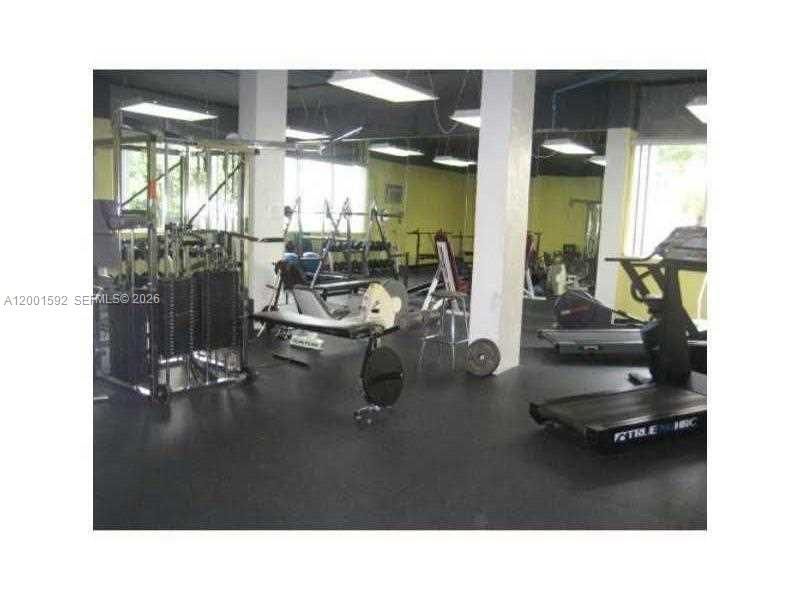 150 SE 25 Rd, Unit 8L, Miami, FL 33129 Photo