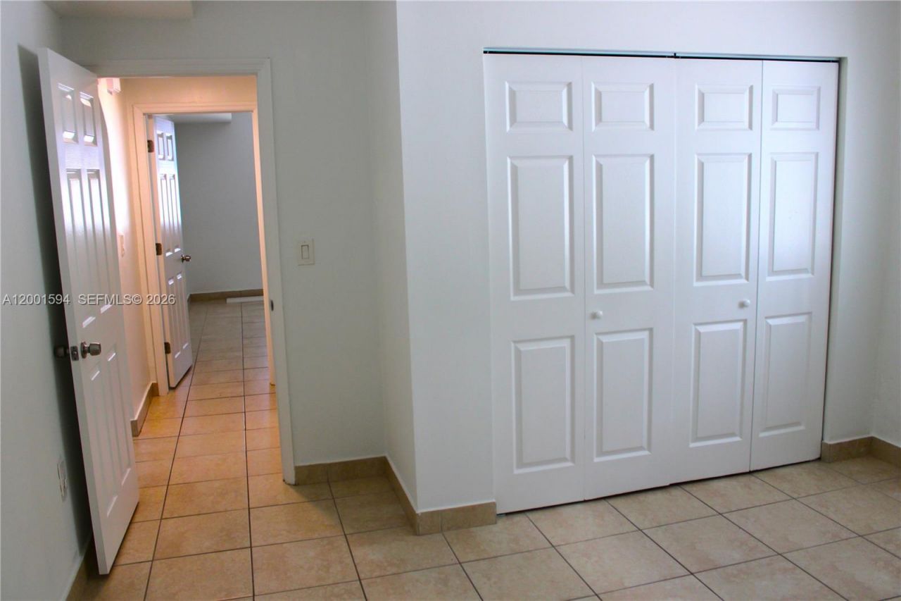 2253 SW 10th St, Miami, FL 33135 Photo