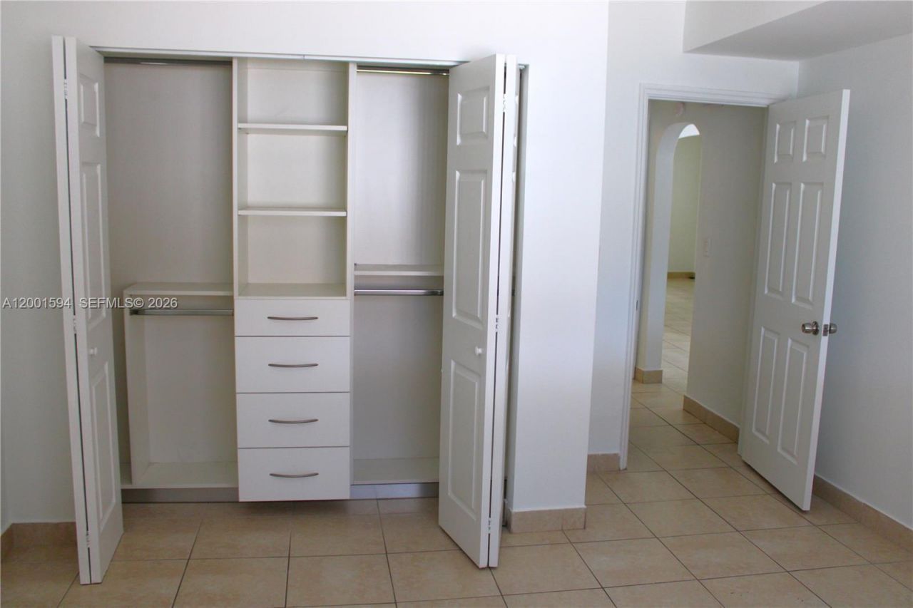 2253 SW 10th St, Miami, FL 33135 Photo