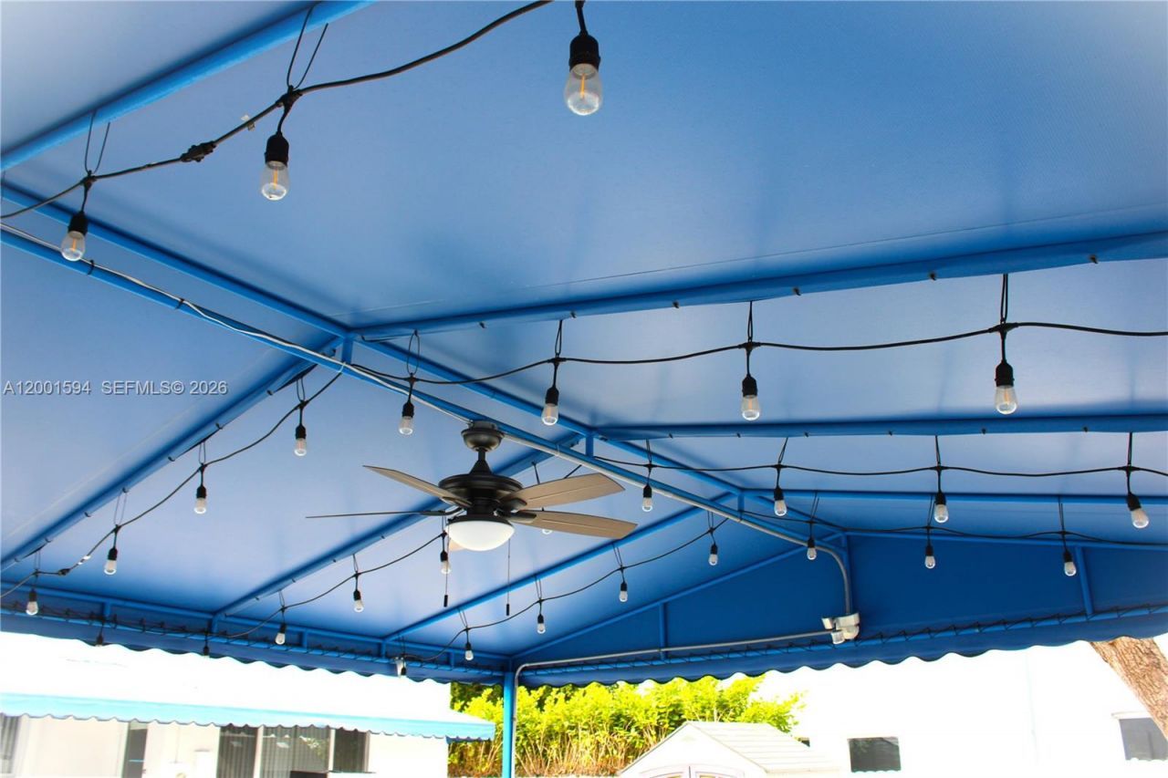 2253 SW 10th St, Miami, FL 33135 Photo