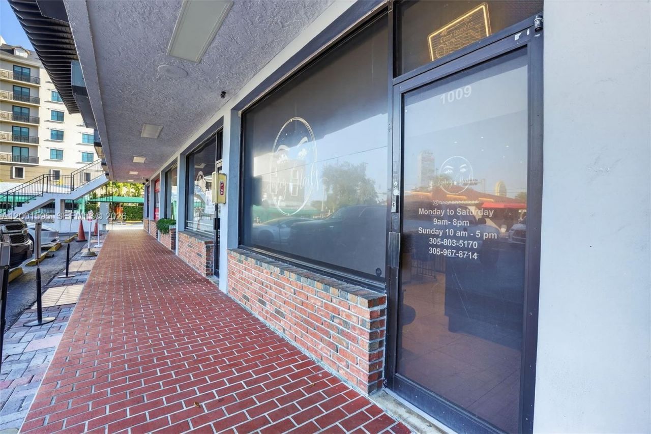 Nail Salon For Sale In West Miami Area, West Miami, FL 33144 Photo