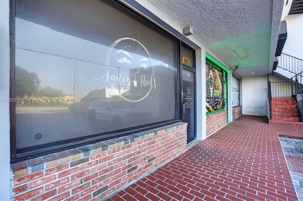 Nail Salon For Sale In West Miami Area, West Miami, FL 33144 Photo
