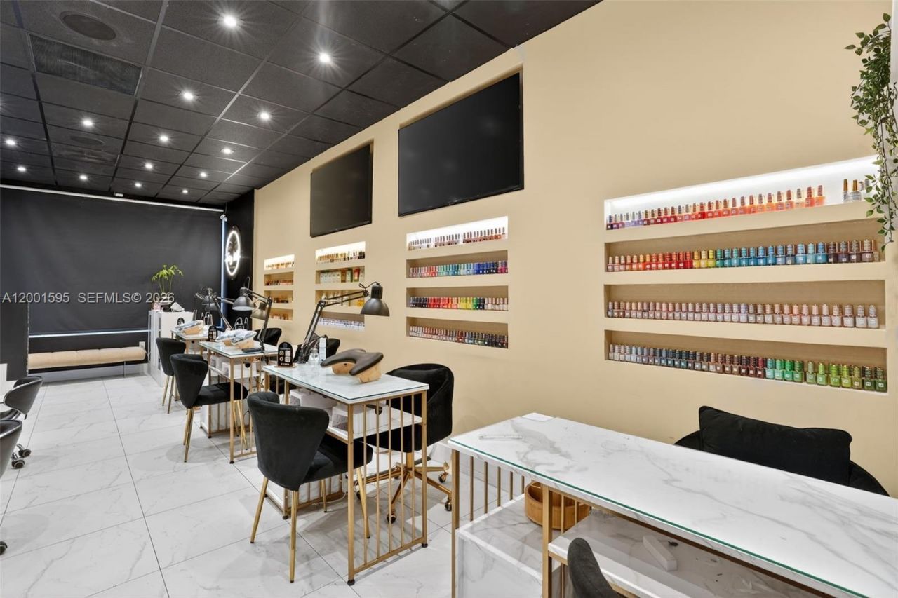 Nail Salon For Sale In West Miami Area, West Miami, FL 33144 Photo