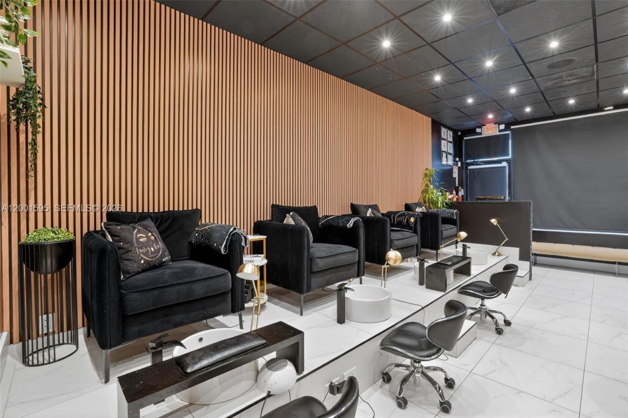Nail Salon For Sale In West Miami Area, West Miami, FL 33144 Photo
