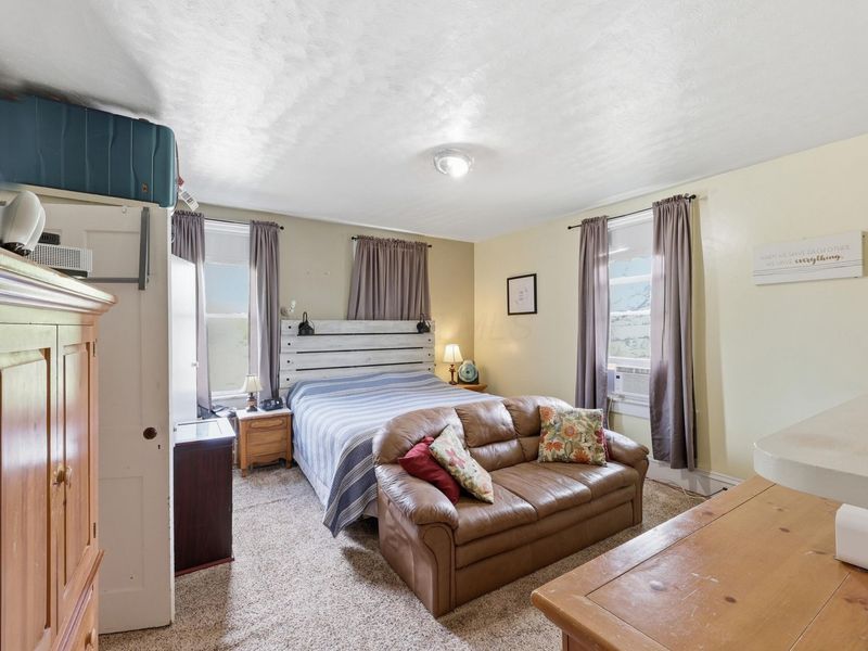 155 N Main Street, London, OH 43140 Photo 10