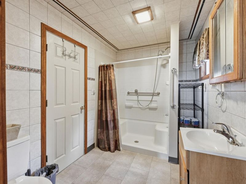 155 N Main Street, London, OH 43140 Photo 33