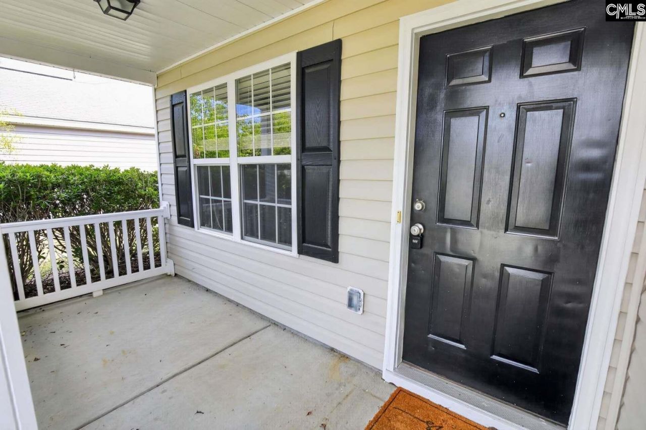 110 Drooping Leaf Drive  Photo 7