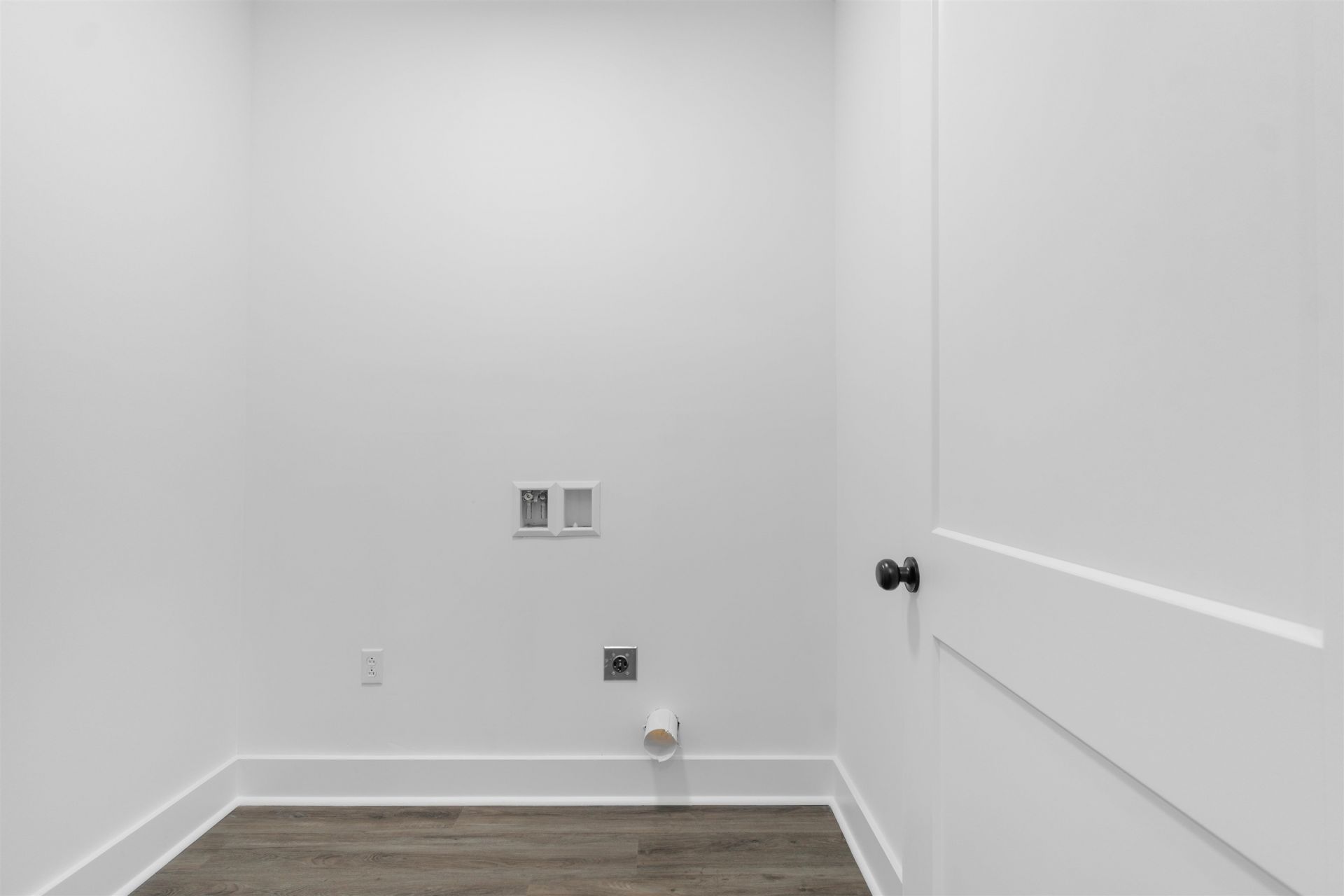 212 N Morgan Ave. Photo 29