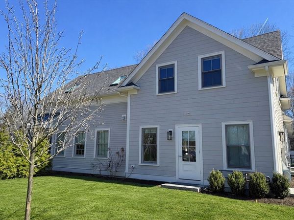 202 Washinbgton, Unit A, Wellesley, MA 02481