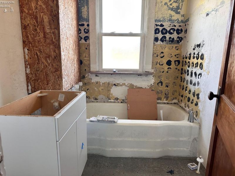 140 Hobson Street, Bellevue, OH 44811 Photo 10