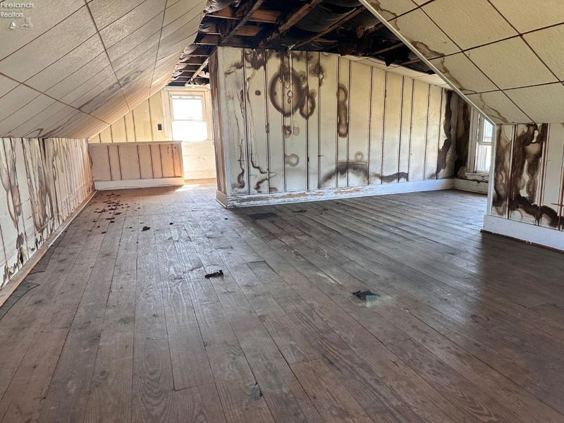 140 Hobson Street, Bellevue, OH 44811 Photo 12